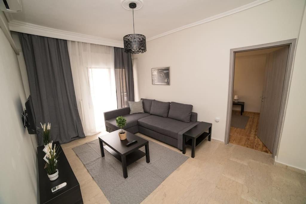 Markopoulosapartments Nea Moudania Exterior foto